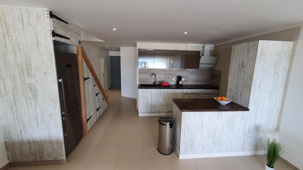Pinel Superbe Appartement En Residence Vue Mer Cul de Sac Exteriör bild